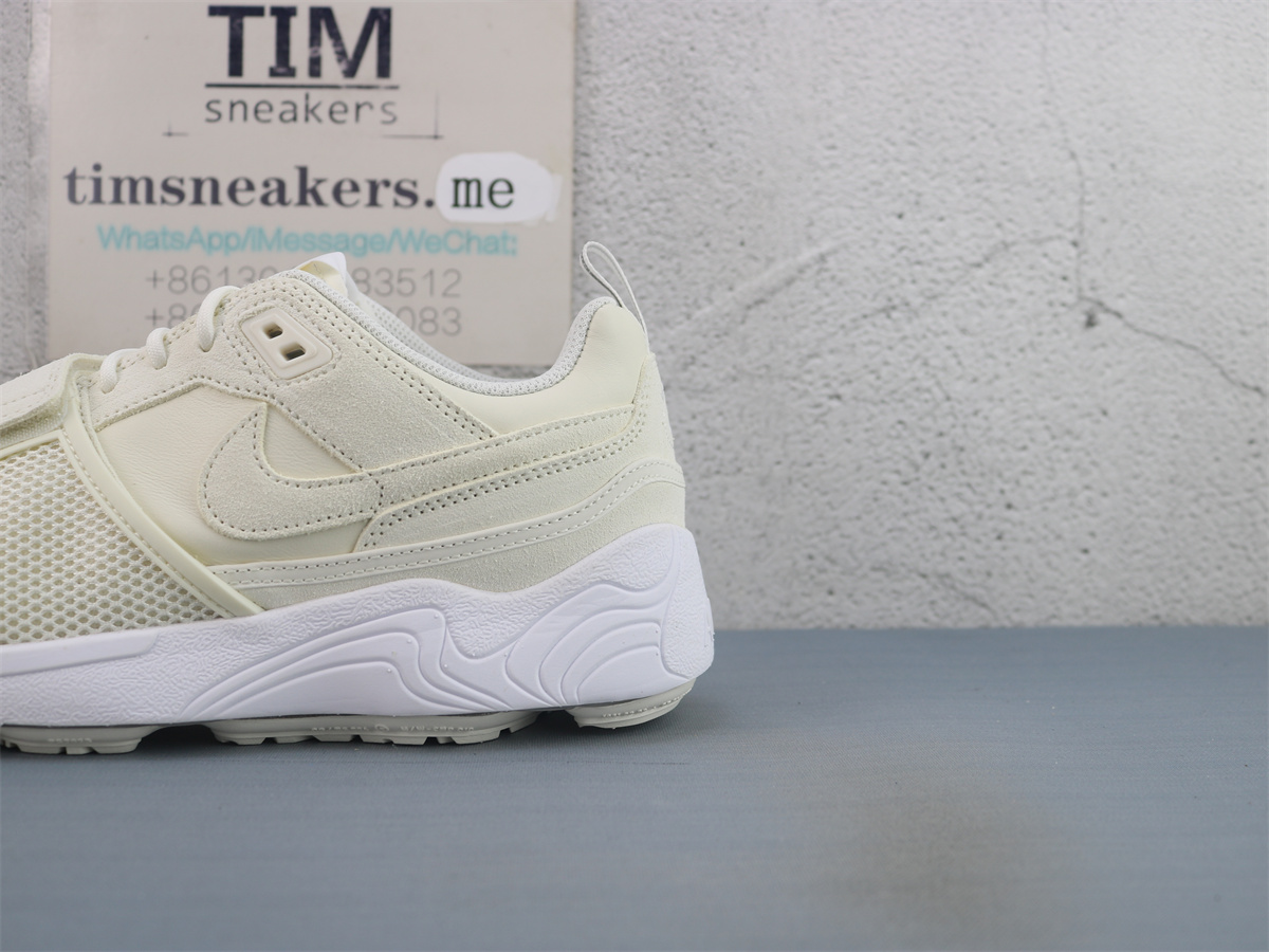Nike Zoom Field Jaxx SP Travis Scott Sail HQ3061-100